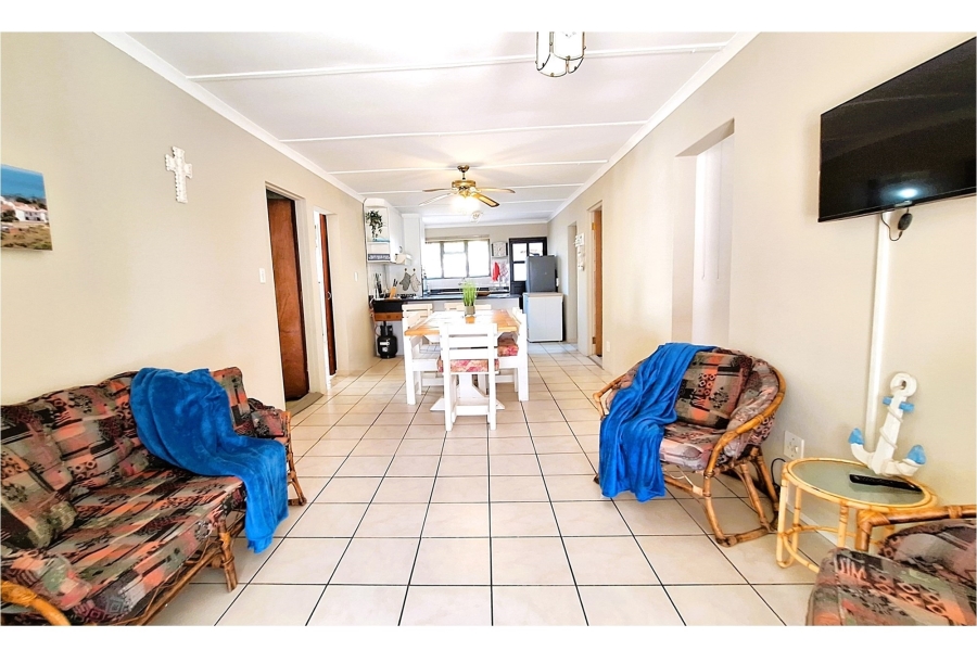 3 Bedroom Property for Sale in Hannasbaai Western Cape